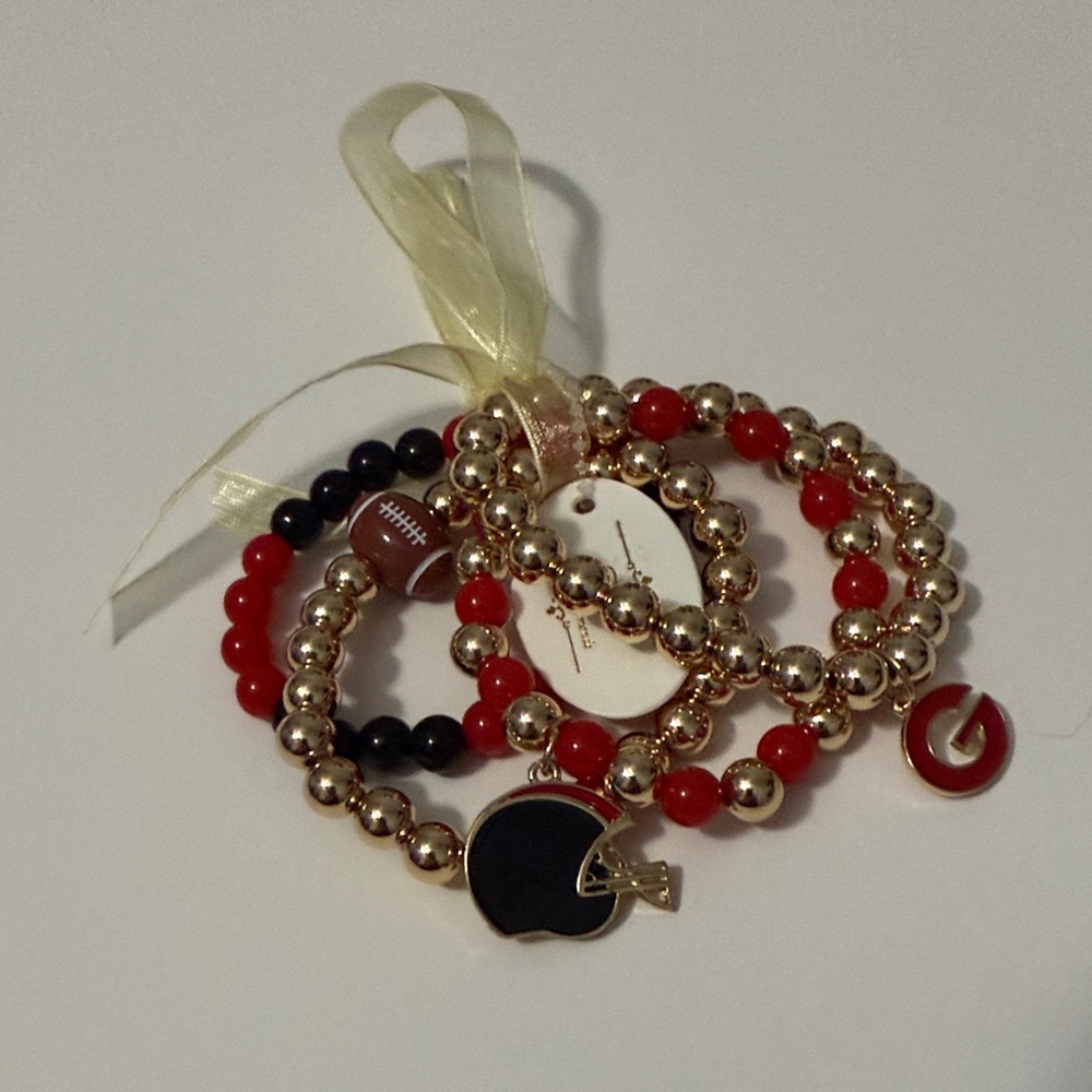 NWT Georgia Football Beaded Bracelet Set 🏈